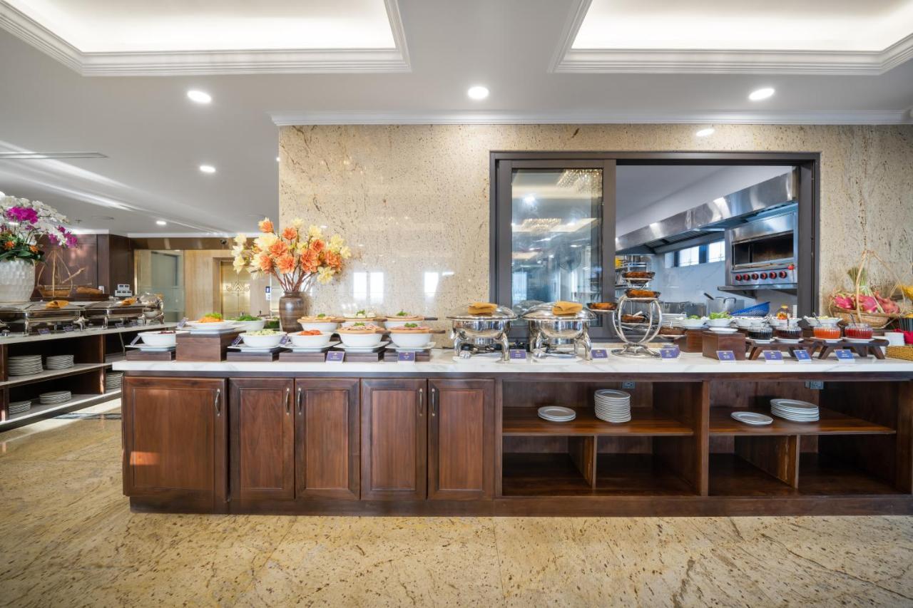 Golden Lotus Luxury Hotel Danang - Complimentary Daily Afternoon Tea Zewnętrze zdjęcie